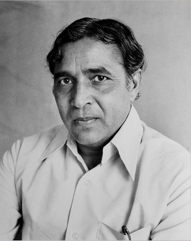 Author: ભોળાભાઈ પટેલ