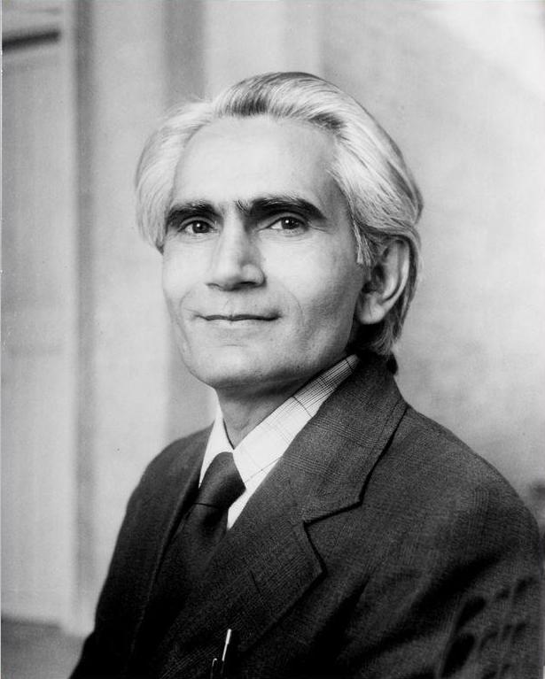 Author: રઘુવીર ચૌધરી